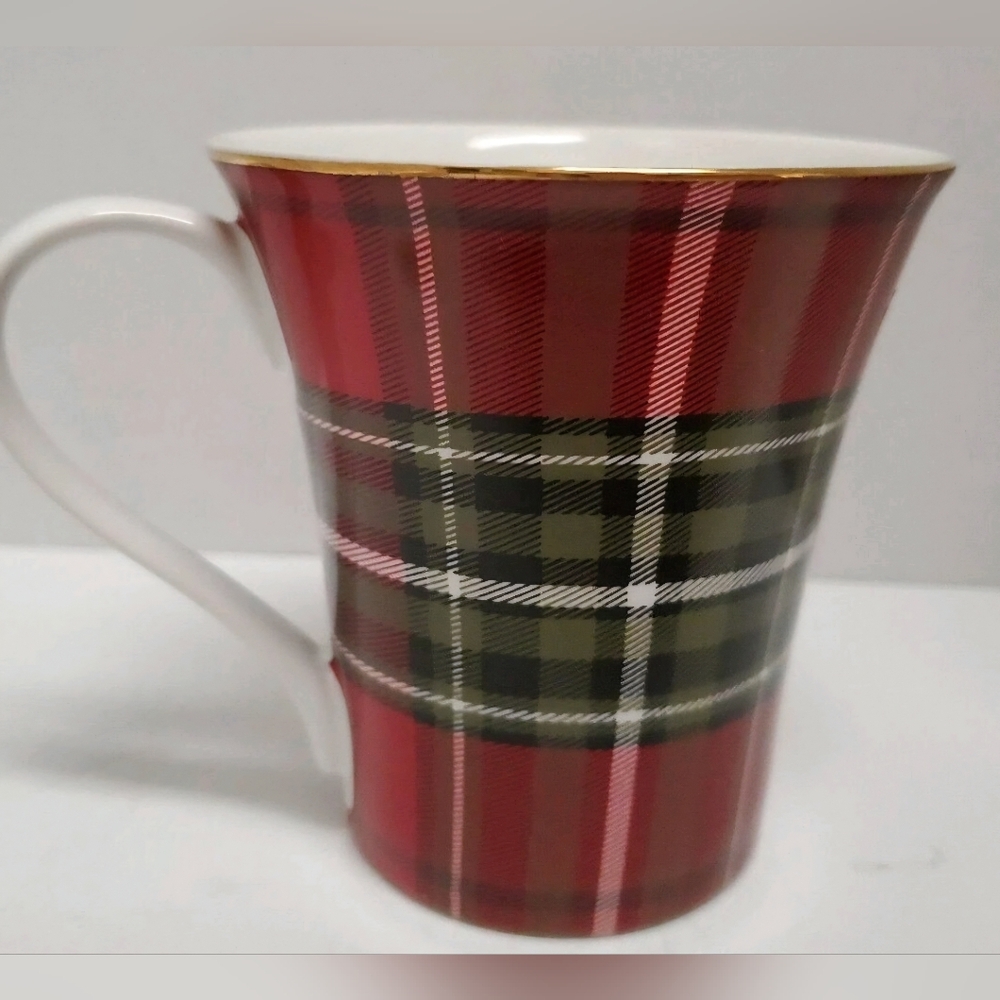 222 Fifth Wexford Red Plaid Tartan 8 Oz Mug
